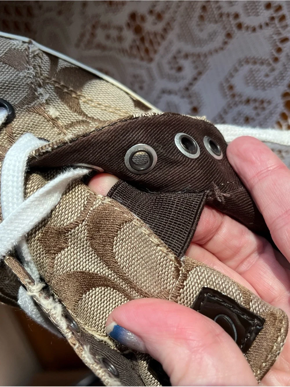 Coach 9B vintage brown signature sneakers